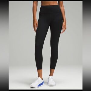 Lululemon Fast and Free Tight 25” Pockets Size 8 Black